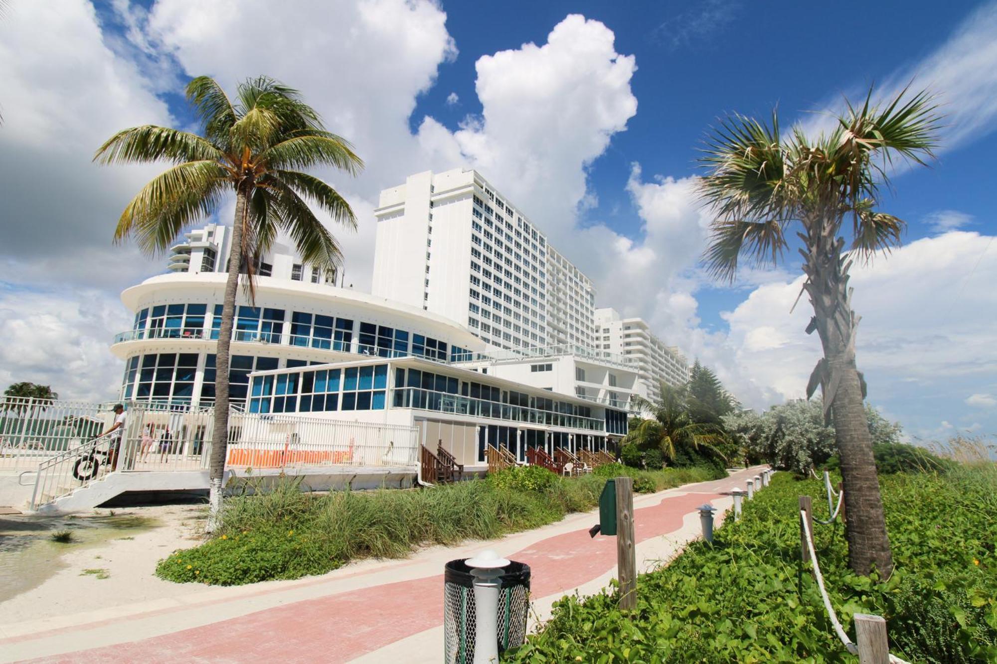 Castle M16 Oceanview Loft With Beach Access, Pool, Tennis And Free Parking! Miami Beach Exterior photo