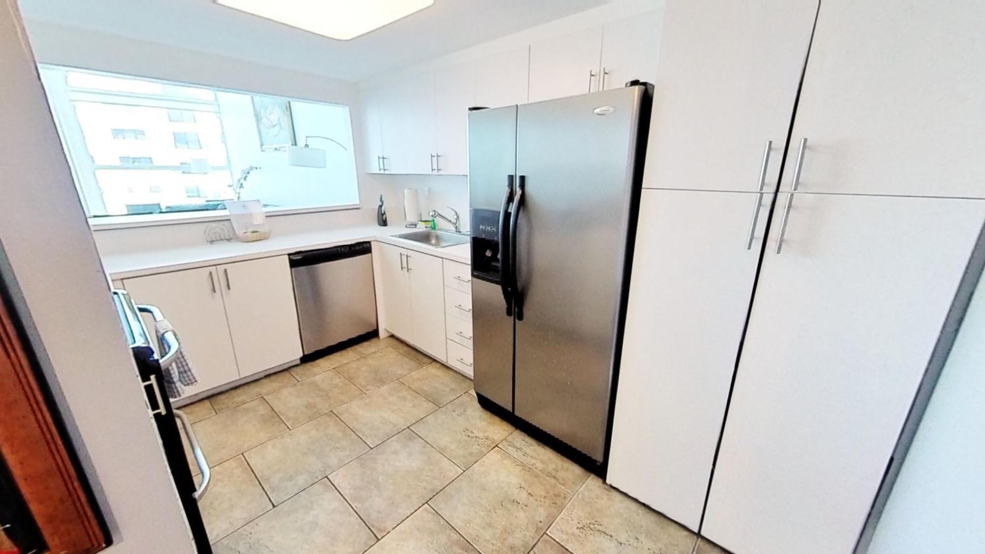 Castle M16 Oceanview Loft With Beach Access, Pool, Tennis And Free Parking! Miami Beach Room photo