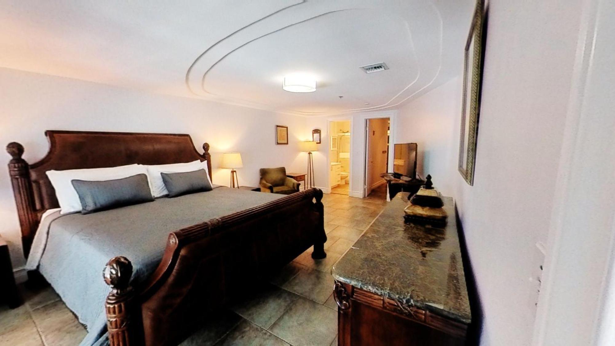 Castle M16 Oceanview Loft With Beach Access, Pool, Tennis And Free Parking! Miami Beach Room photo